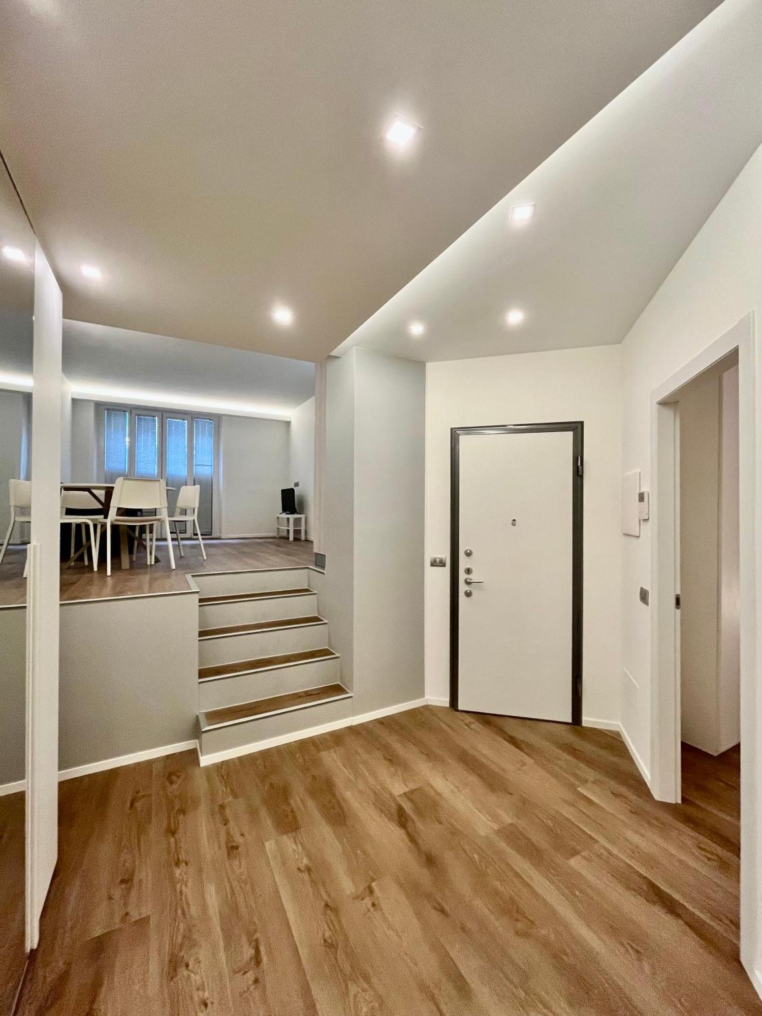 Central Side Apartment Milano Esterno foto
