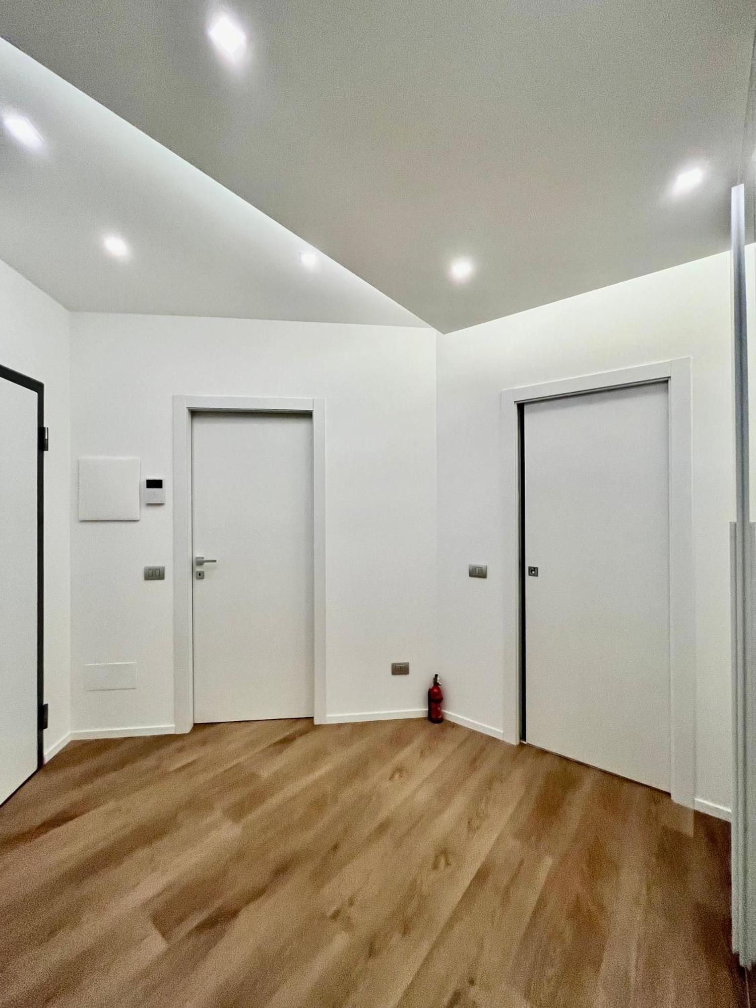 Central Side Apartment Milano Esterno foto